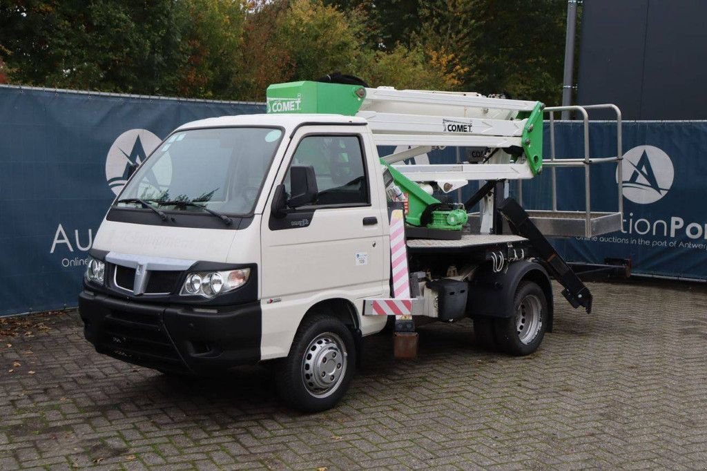 Teleskoparbeitsbühne van het type Piaggio Porter Maxxi, Gebrauchtmaschine in Antwerpen (Foto 10)