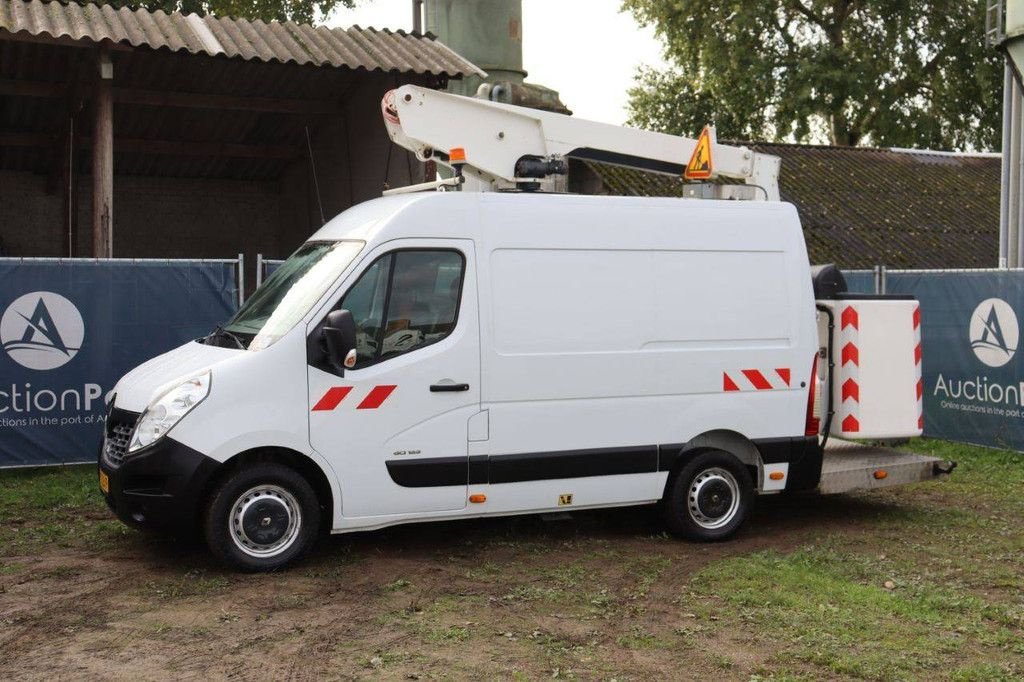 Teleskoparbeitsbühne za tip Renault MASTER, Gebrauchtmaschine u Antwerpen (Slika 1)