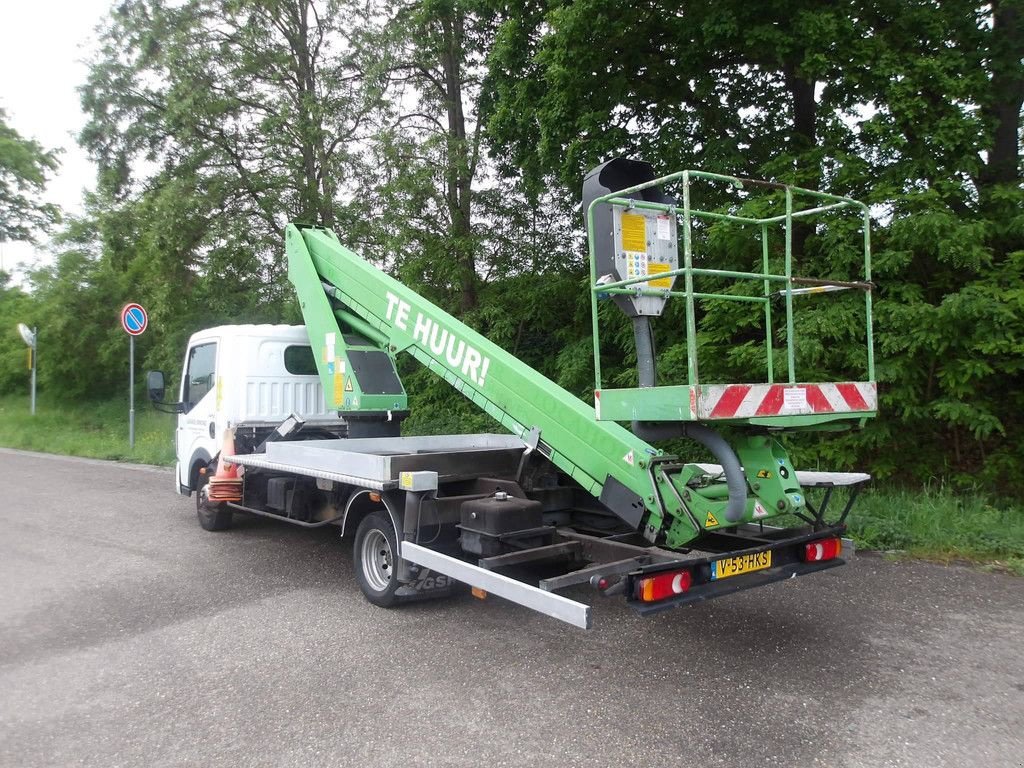 Teleskoparbeitsbühne van het type Renault Maxity, Gebrauchtmaschine in Antwerpen (Foto 2)