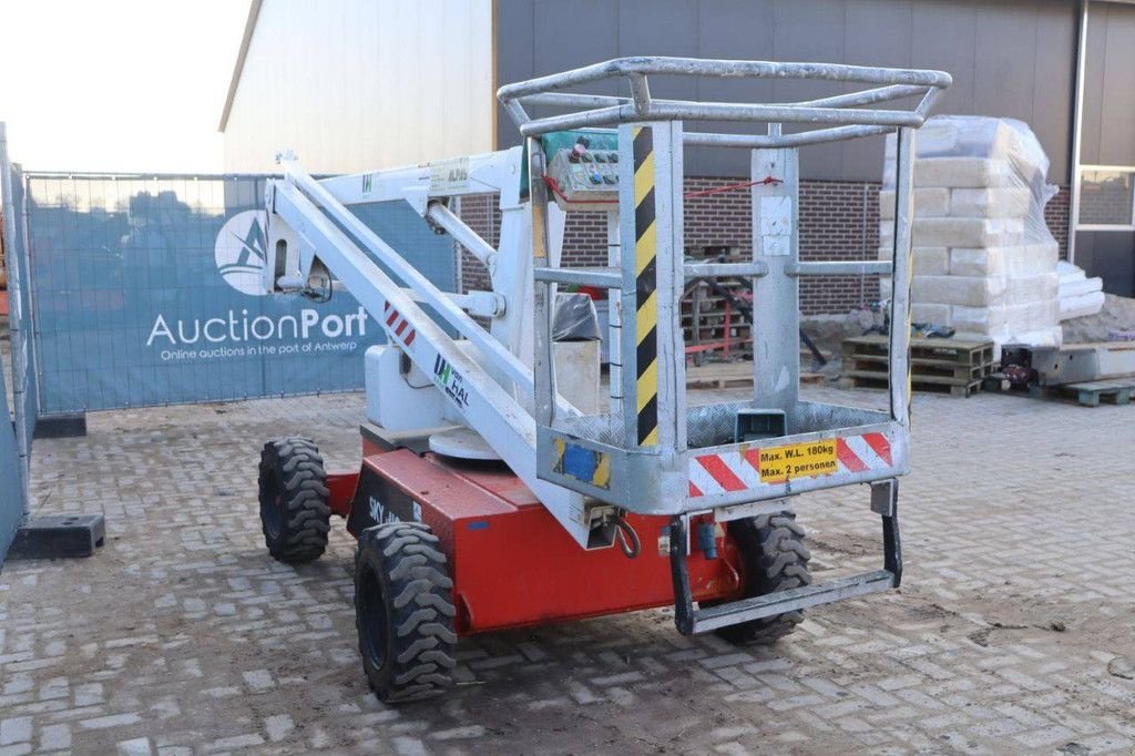 Teleskoparbeitsbühne des Typs Sky High ST 1000, Gebrauchtmaschine in Antwerpen (Bild 8)