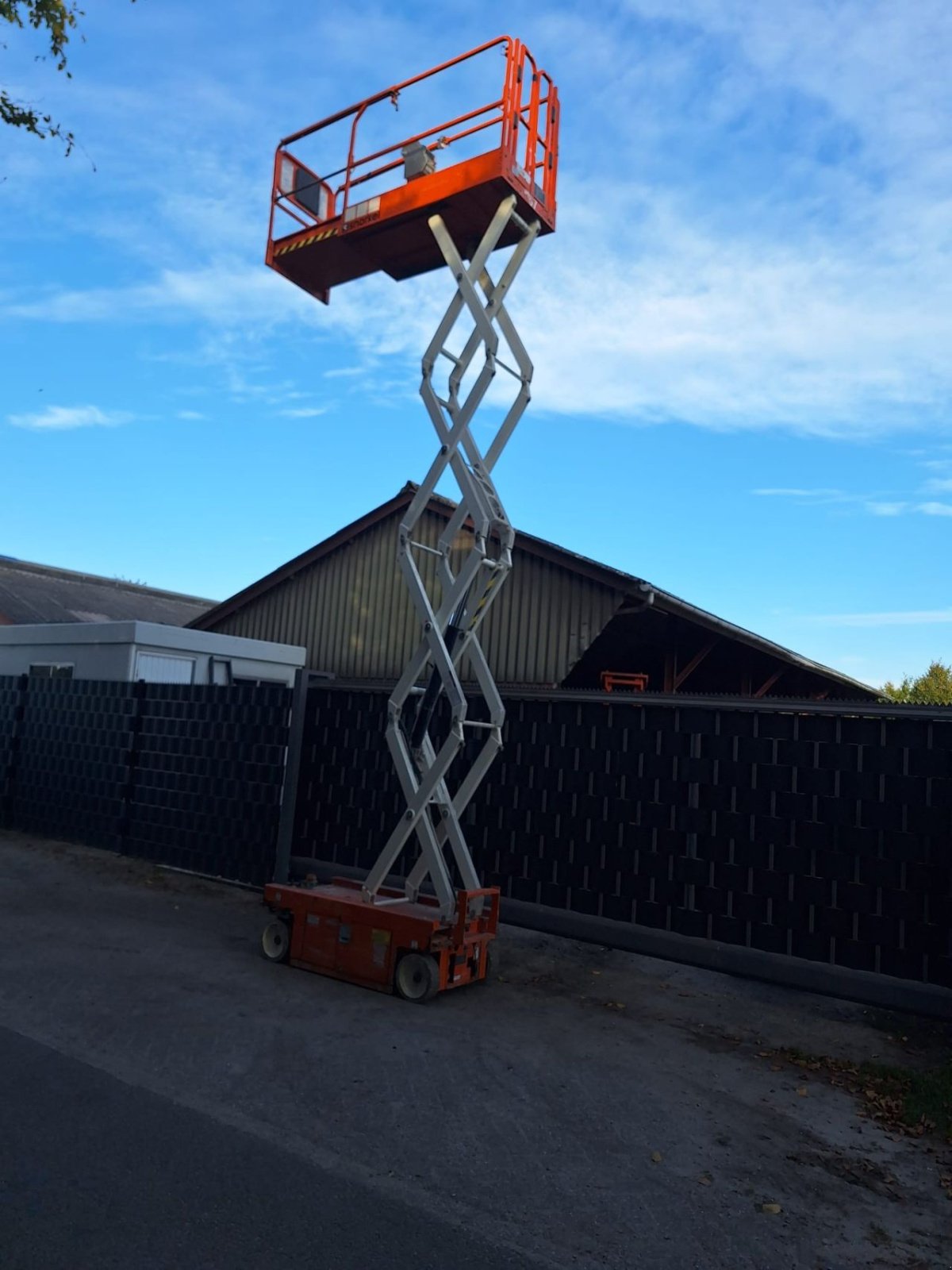 Teleskoparbeitsbühne tip Snorkel S3219, Gebrauchtmaschine in Veessen (Poză 6)