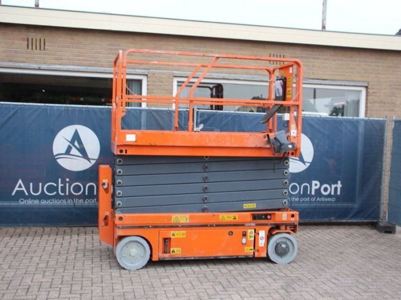 Teleskoparbeitsbühne of the type Sonstige 12M, Gebrauchtmaschine in Antwerpen (Picture 1)