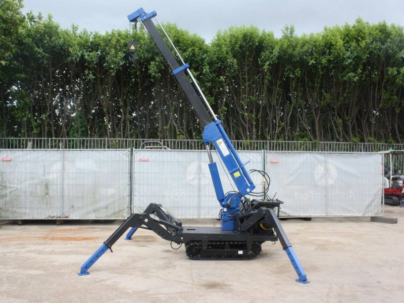 Teleskoparbeitsbühne des Typs Sonstige 723, Gebrauchtmaschine in Antwerpen (Bild 1)