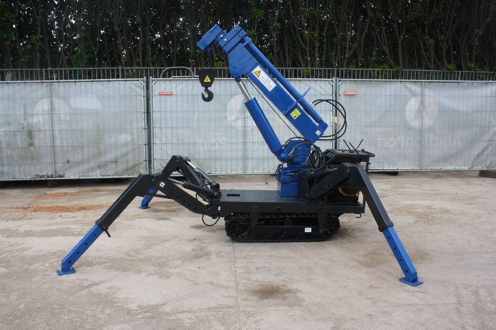 Teleskoparbeitsbühne типа Sonstige 723, Gebrauchtmaschine в Antwerpen (Фотография 5)