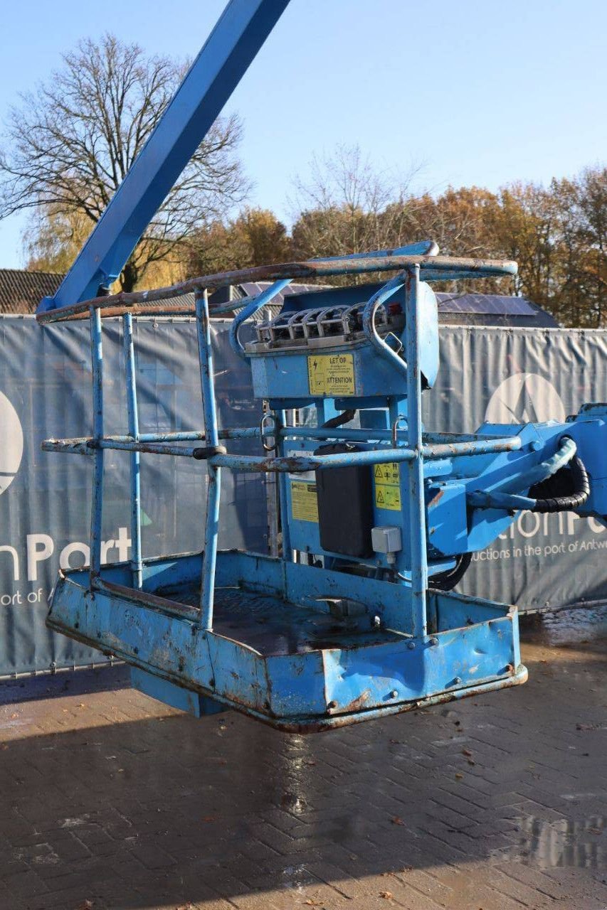 Teleskoparbeitsbühne du type Sonstige Aichi SP12C, Gebrauchtmaschine en Antwerpen (Photo 11)