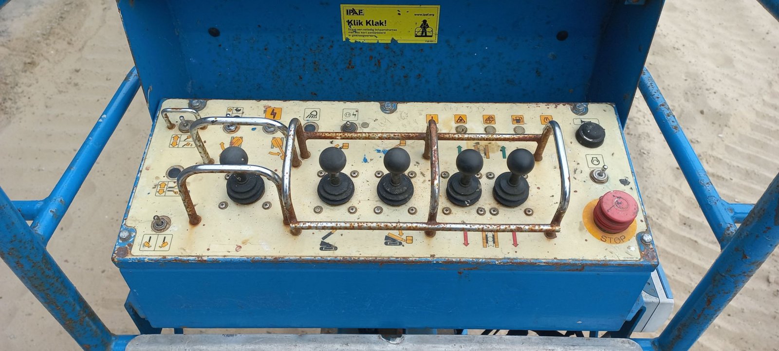 Teleskoparbeitsbühne типа Sonstige Aichi SR 12 B, Gebrauchtmaschine в Lunteren (Фотография 7)