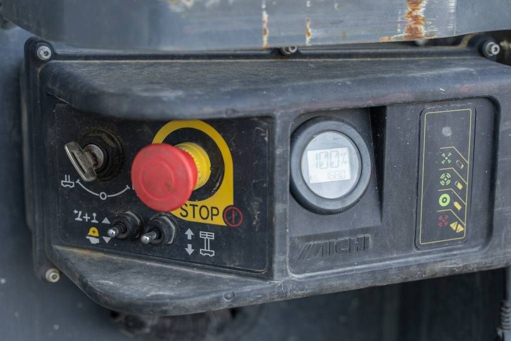 Teleskoparbeitsbühne του τύπου Sonstige Aichi SV 10 E1WL, Neumaschine σε Moerbeke (Φωτογραφία 10)