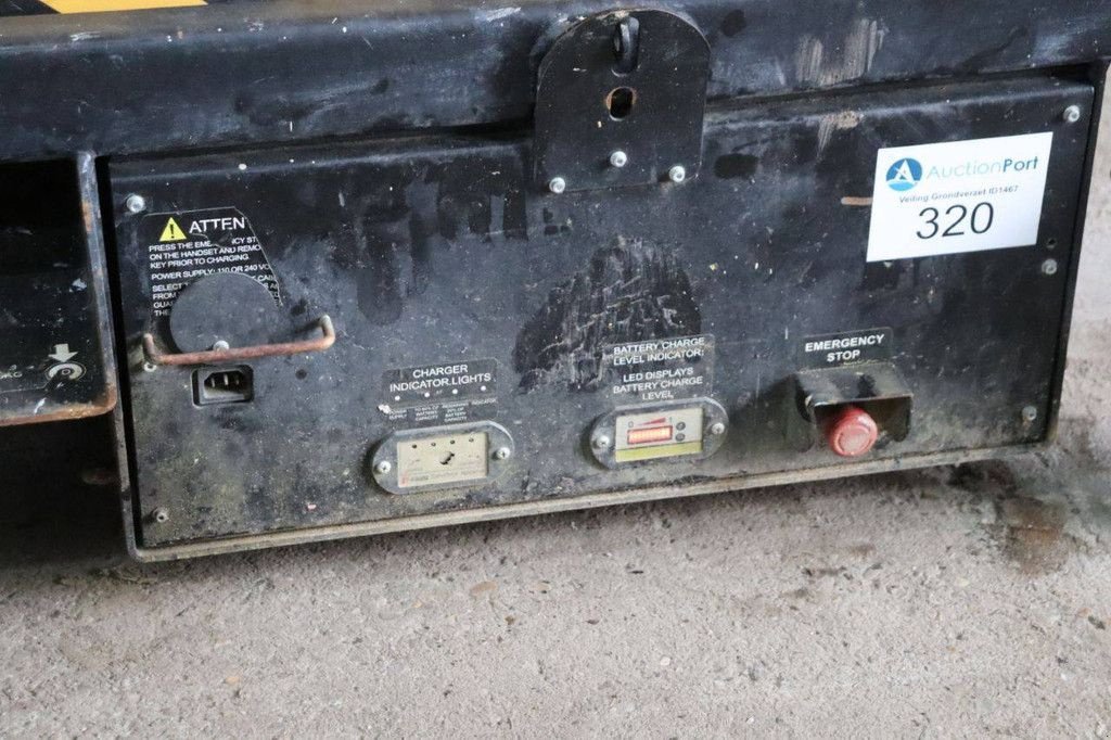 Teleskoparbeitsbühne del tipo Sonstige Boss X3X, Gebrauchtmaschine en Antwerpen (Imagen 11)