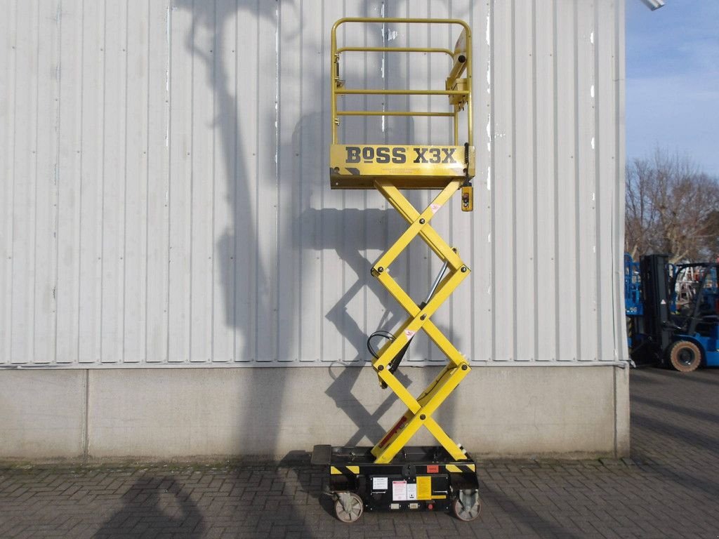 Teleskoparbeitsbühne типа Sonstige Boss X3X, Gebrauchtmaschine в Antwerpen (Фотография 10)