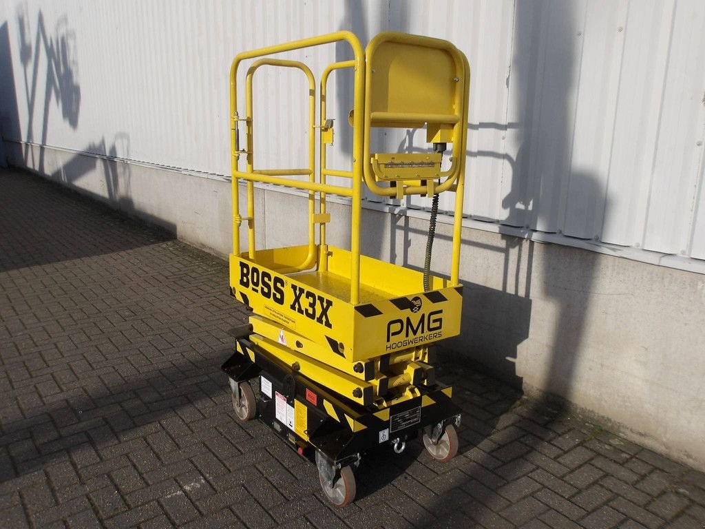 Teleskoparbeitsbühne типа Sonstige Boss X3X, Gebrauchtmaschine в Antwerpen (Фотография 2)