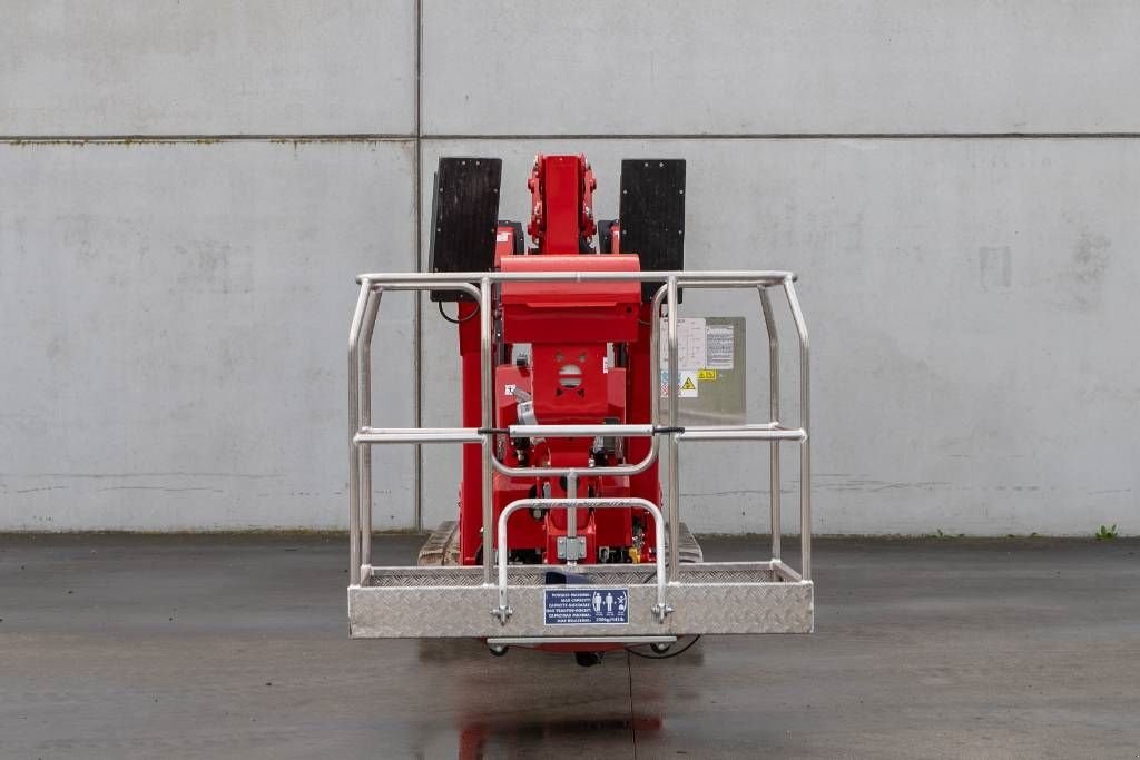 Teleskoparbeitsbühne des Typs Sonstige CMC S23, Neumaschine in Moerbeke (Bild 3)