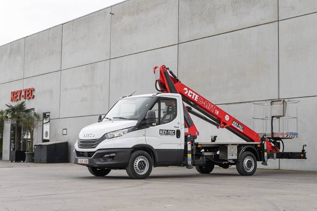 Teleskoparbeitsbühne del tipo Sonstige CTE B-Lift 18 HV, Neumaschine en Moerbeke (Imagen 1)