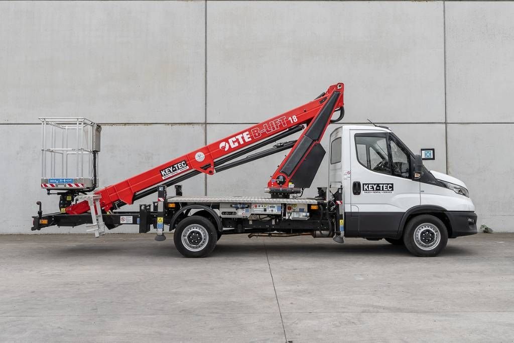 Teleskoparbeitsbühne del tipo Sonstige CTE B-Lift 18 HV, Neumaschine en Moerbeke (Imagen 7)