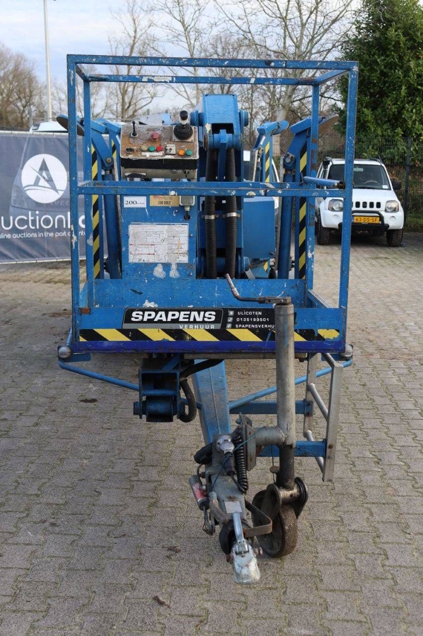 Teleskoparbeitsbühne du type Sonstige Custers R20EHS, Gebrauchtmaschine en Antwerpen (Photo 9)