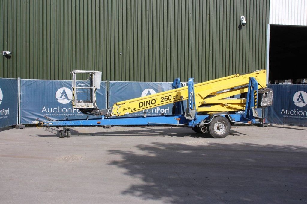 Teleskoparbeitsbühne Türe ait Sonstige Dino 260XT, Gebrauchtmaschine içinde Antwerpen (resim 1)