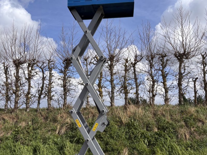 Teleskoparbeitsbühne Türe ait Sonstige Diverse 3.9M, Gebrauchtmaschine içinde Den Bommel (resim 1)