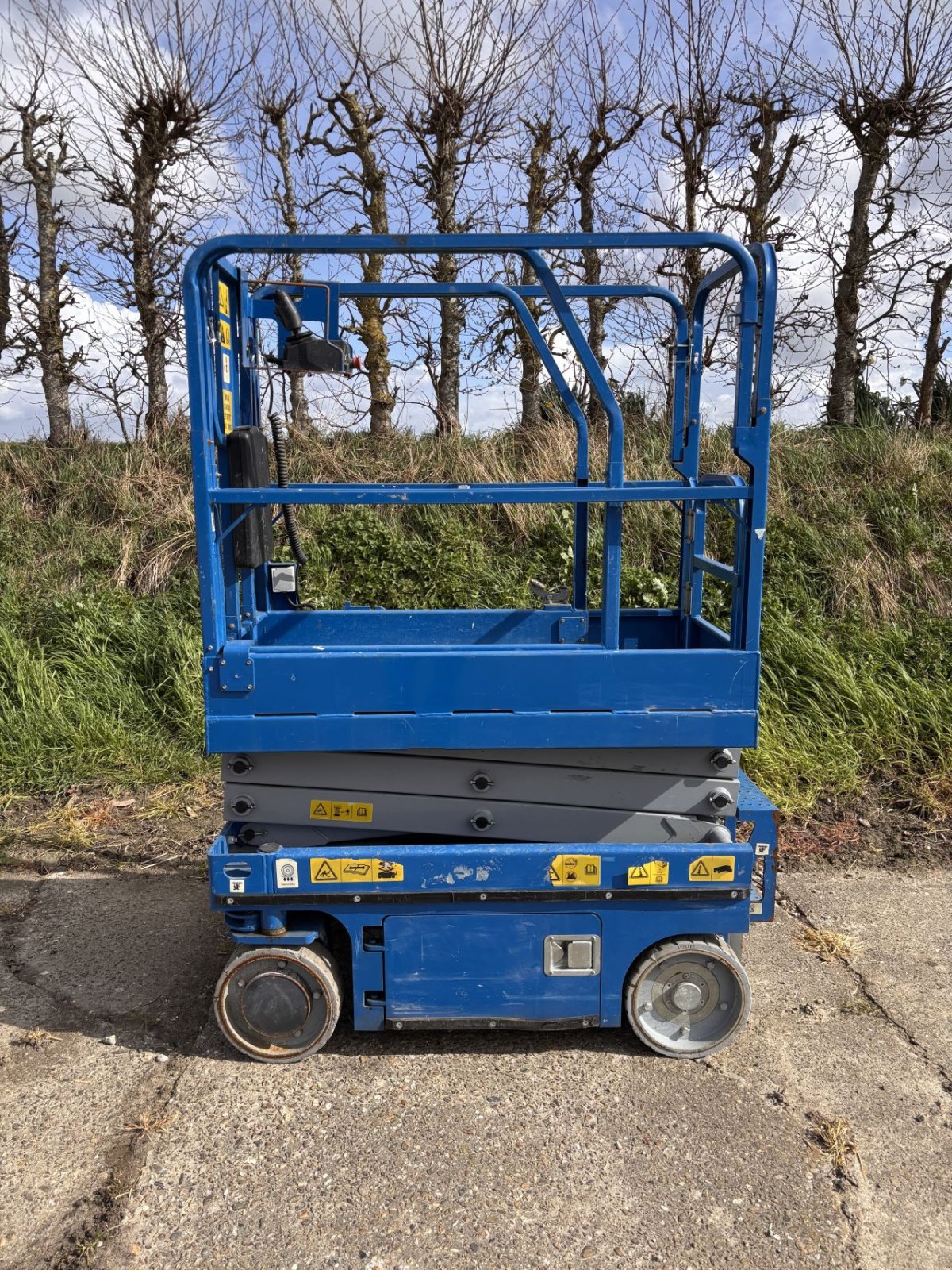 Teleskoparbeitsbühne типа Sonstige Diverse 3.9M, Gebrauchtmaschine в Den Bommel (Фотография 1)