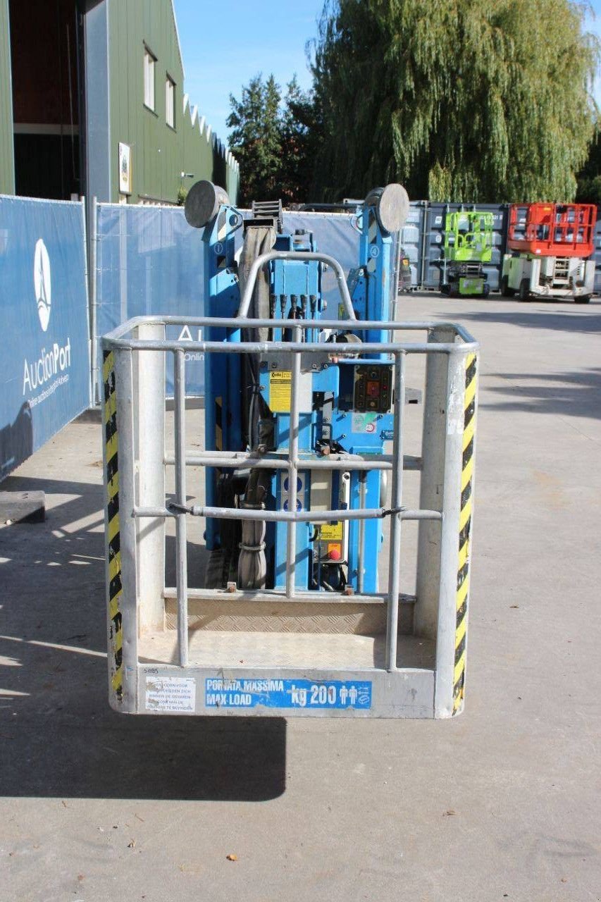 Teleskoparbeitsbühne του τύπου Sonstige EasyLift R130, Gebrauchtmaschine σε Antwerpen (Φωτογραφία 8)