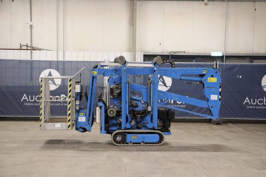 Teleskoparbeitsbühne типа Sonstige EasyLift R130, Gebrauchtmaschine в Antwerpen (Фотография 2)