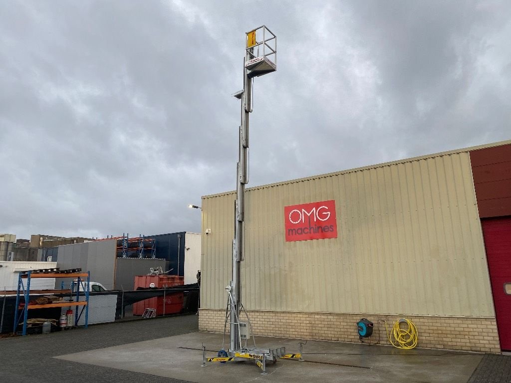 Teleskoparbeitsbühne tip Sonstige Faraone PK10200E, mast hoogwerker, 10 meter, Gebrauchtmaschine in Heijen (Poză 11)