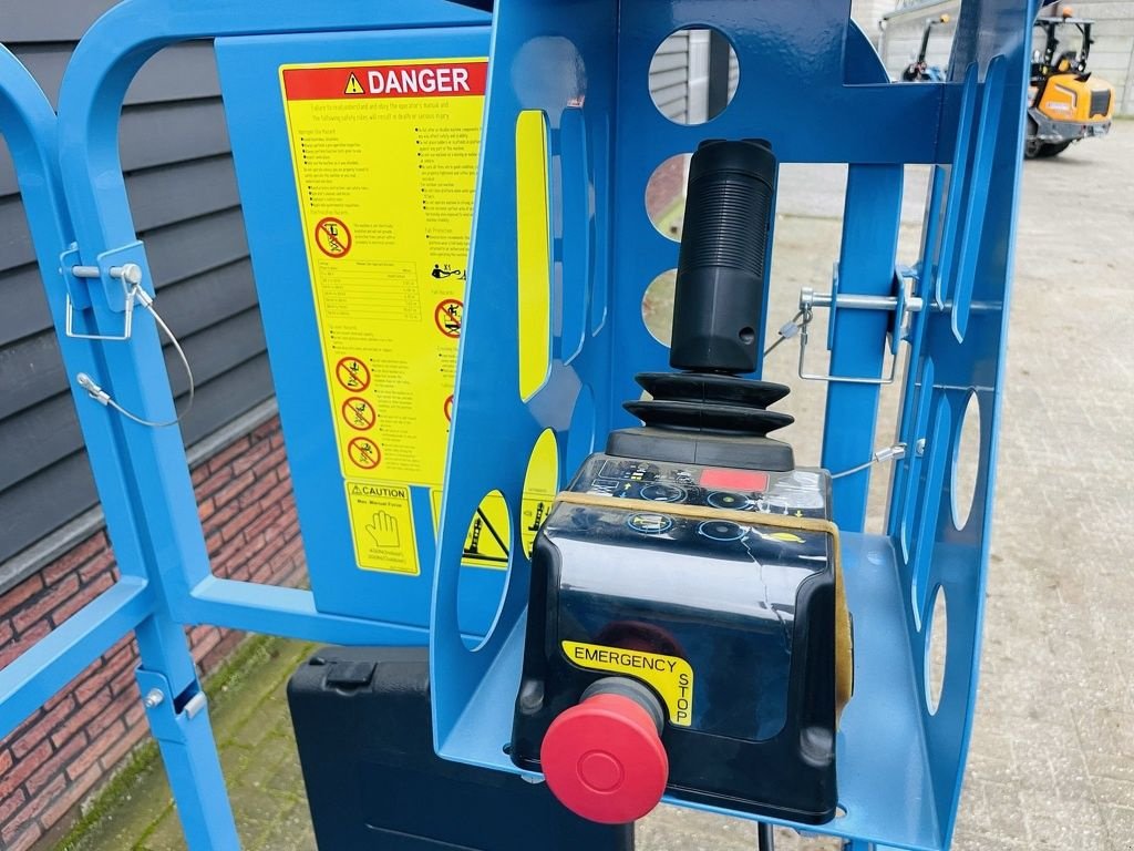 Teleskoparbeitsbühne типа Sonstige Fronteq TE HUUR rups schaarhoogwerker 8 M Fronteq FS0610T, Gebrauchtmaschine в Neer (Фотография 11)