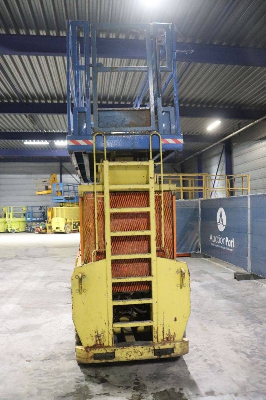 Teleskoparbeitsbühne typu Sonstige German S205 F12, Gebrauchtmaschine w Antwerpen (Zdjęcie 5)