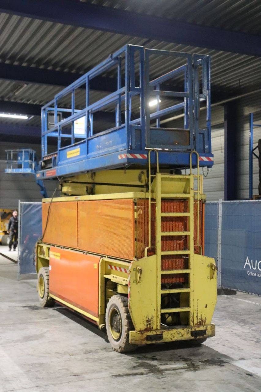Teleskoparbeitsbühne typu Sonstige German S205 F12, Gebrauchtmaschine w Antwerpen (Zdjęcie 4)