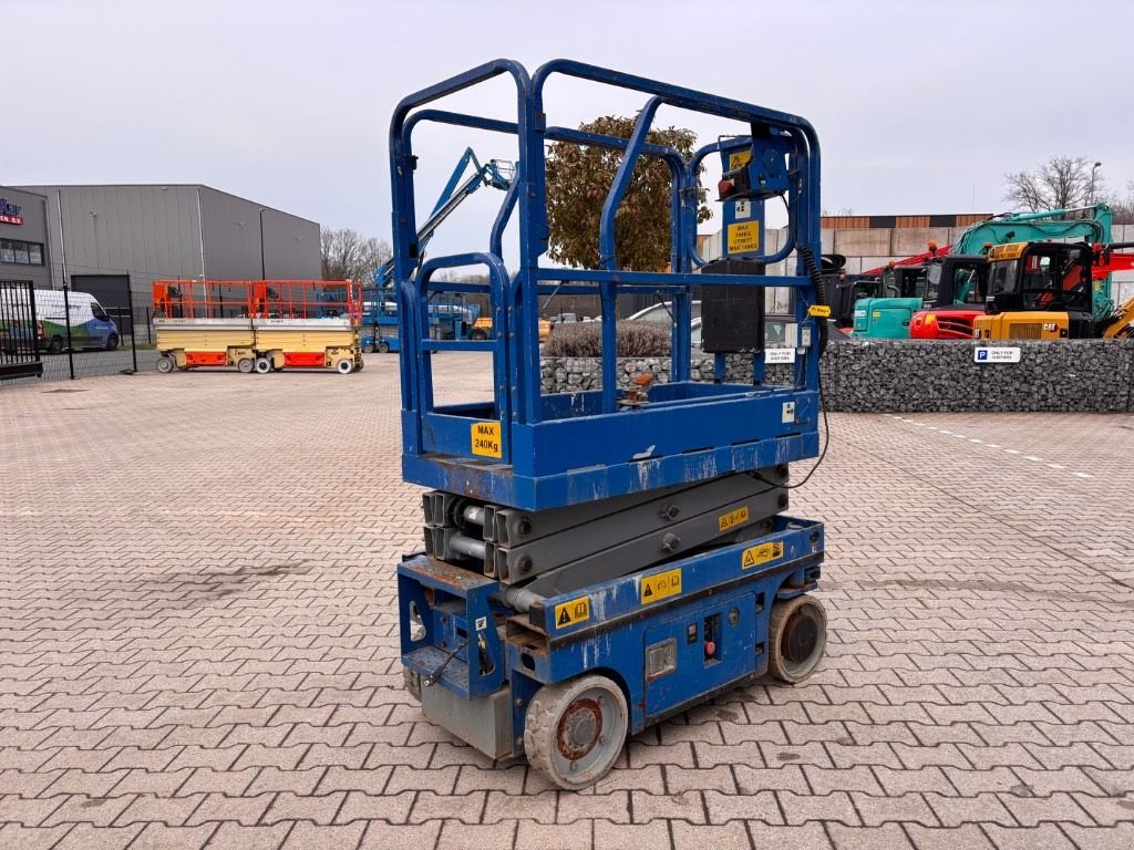 Teleskoparbeitsbühne от тип Sonstige Hefei Yamei 3.9M - DC, Gebrauchtmaschine в Oud Gastel (Снимка 2)