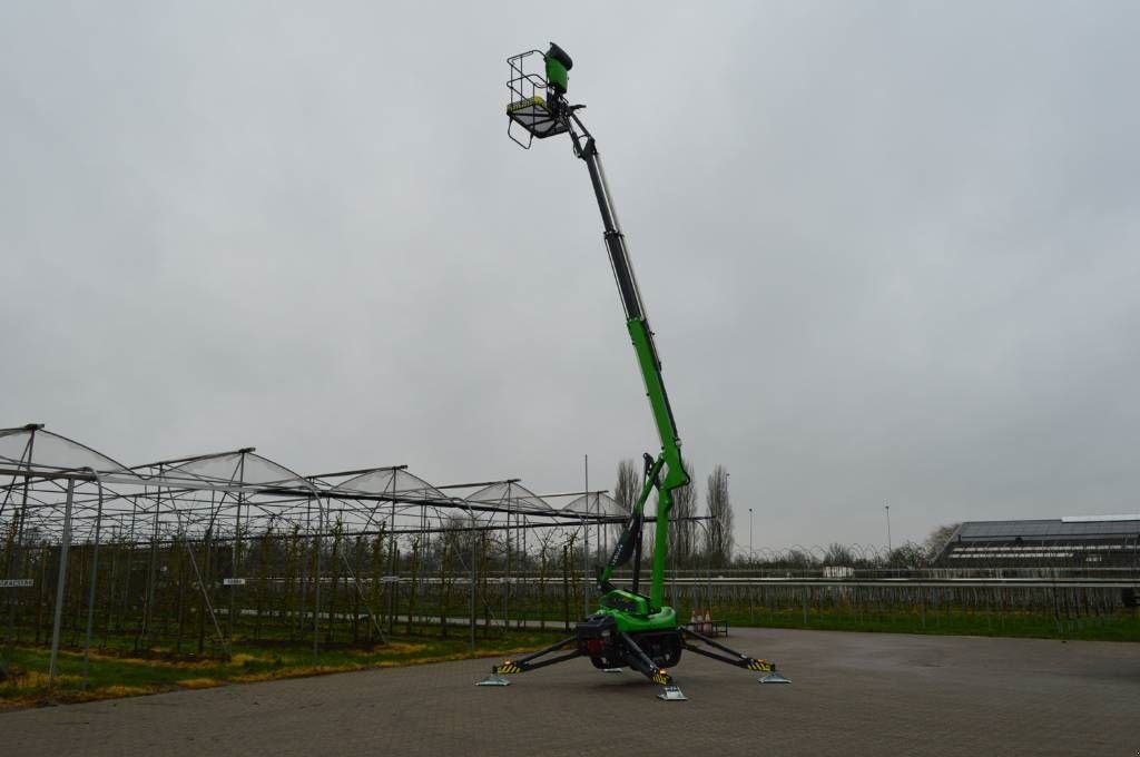 Teleskoparbeitsbühne a típus Sonstige Leguan 135 NEO zelfrijdende Spinhoogwerker, Neumaschine ekkor: Erichem (Kép 10)