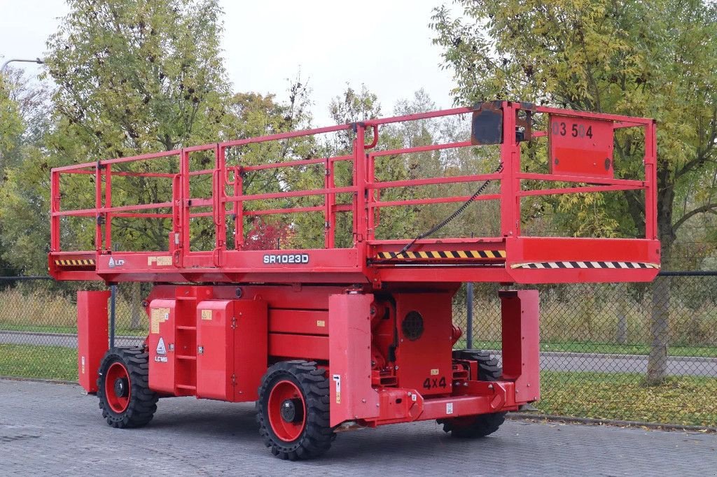 Teleskoparbeitsbühne типа Sonstige LGMG SR1023D 12 METER 1.100 KG, Gebrauchtmaschine в Marknesse (Фотография 7)