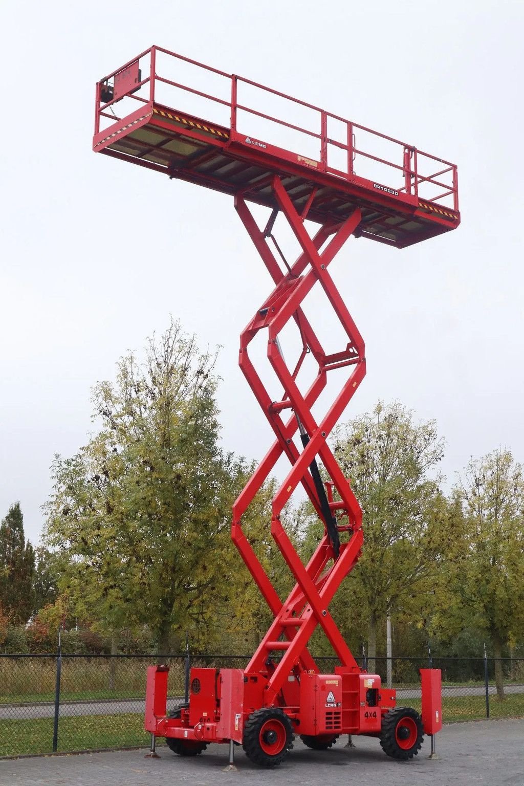 Teleskoparbeitsbühne des Typs Sonstige LGMG SR1023D 12 METER 1.100 KG, Gebrauchtmaschine in Marknesse (Bild 9)