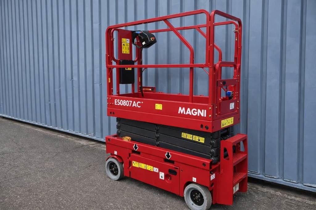 Teleskoparbeitsbühne des Typs Sonstige MAGNI 0807AC+ 2025, Neumaschine in Sittard (Bild 6)