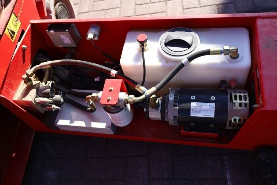 Teleskoparbeitsbühne tip Sonstige MAGNI ES0808E Electric, 8m Working height, 380kg Capacit, Gebrauchtmaschine in Groenlo (Poză 10)