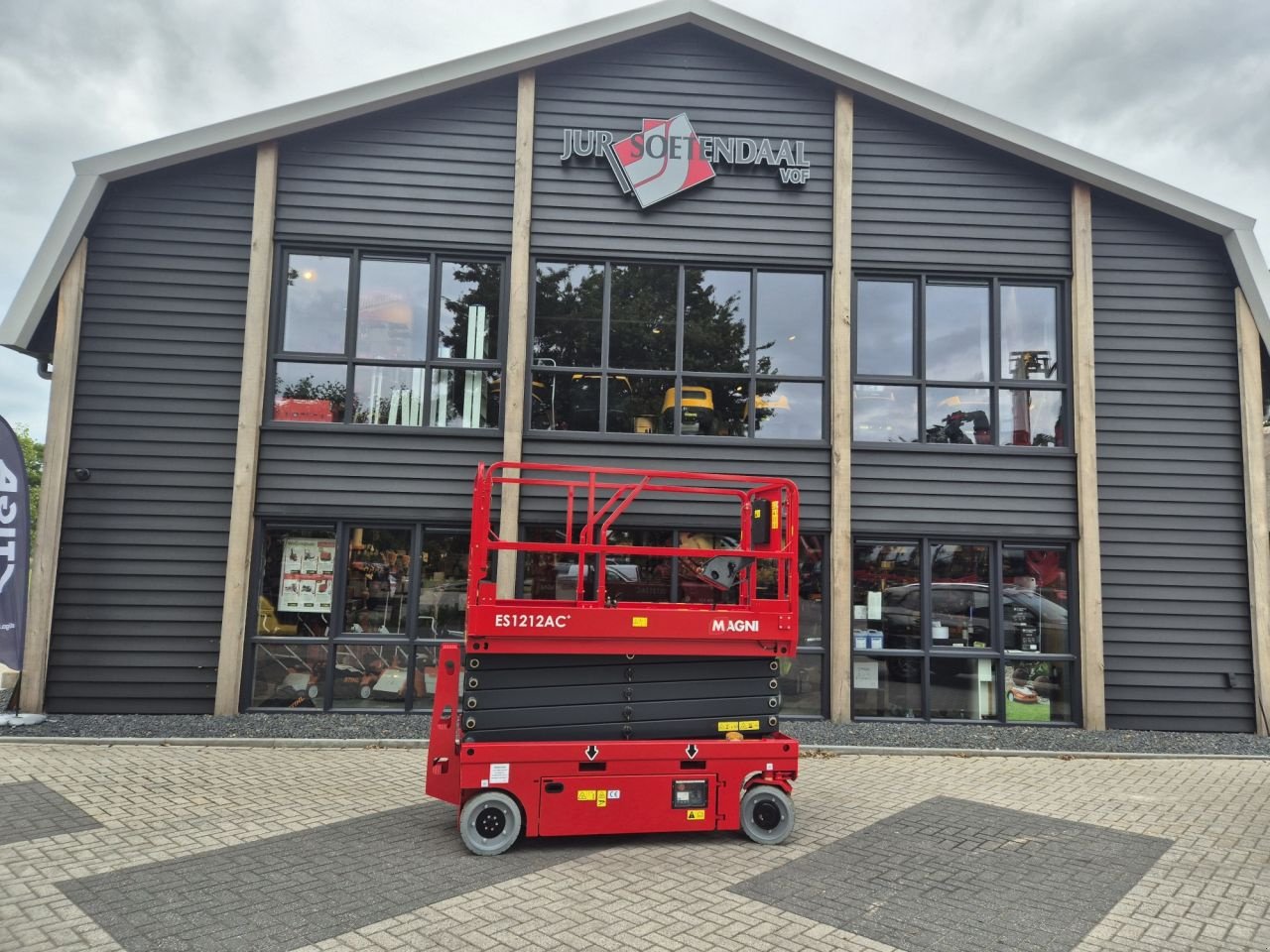 Teleskoparbeitsbühne des Typs Sonstige MAGNI ES1212AC PLUS, Neumaschine in Lunteren (Bild 1)