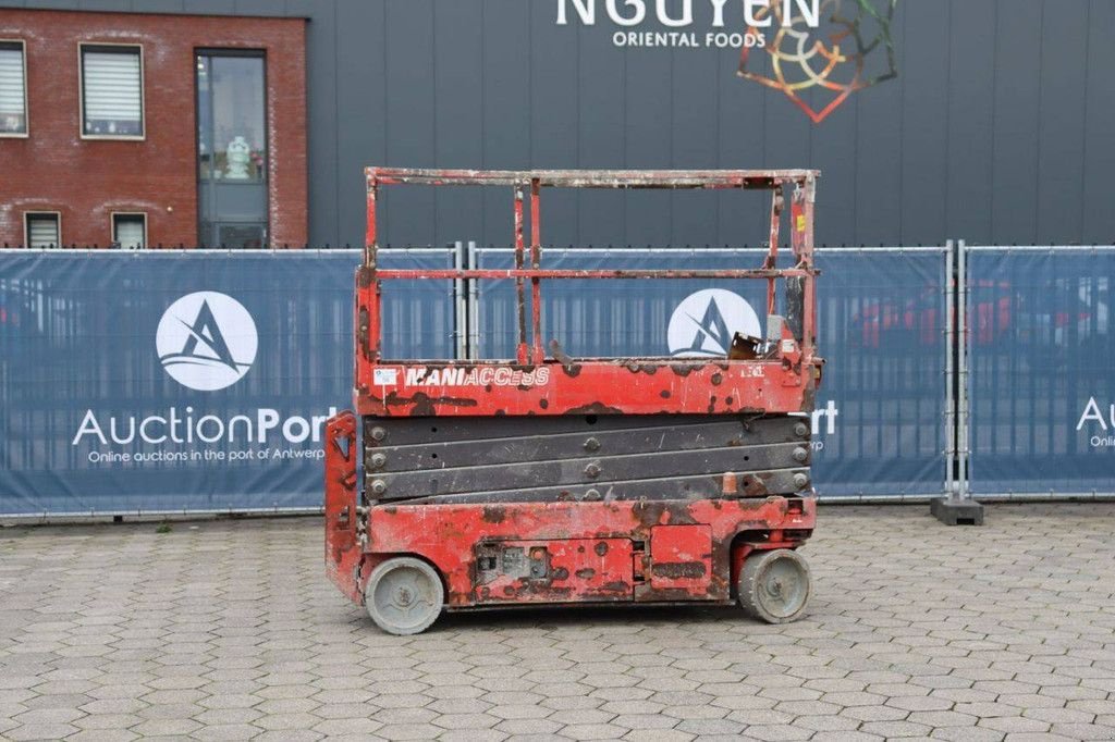 Teleskoparbeitsbühne a típus Sonstige MANIACCESS Schaarlift, Gebrauchtmaschine ekkor: Antwerpen (Kép 1)