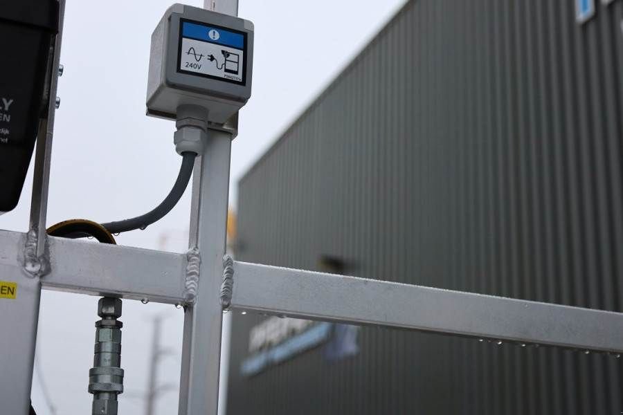 Teleskoparbeitsbühne του τύπου Sonstige Multitel MTE270 Valid inspection, *Guarantee! Driving Licen, Gebrauchtmaschine σε Groenlo (Φωτογραφία 11)