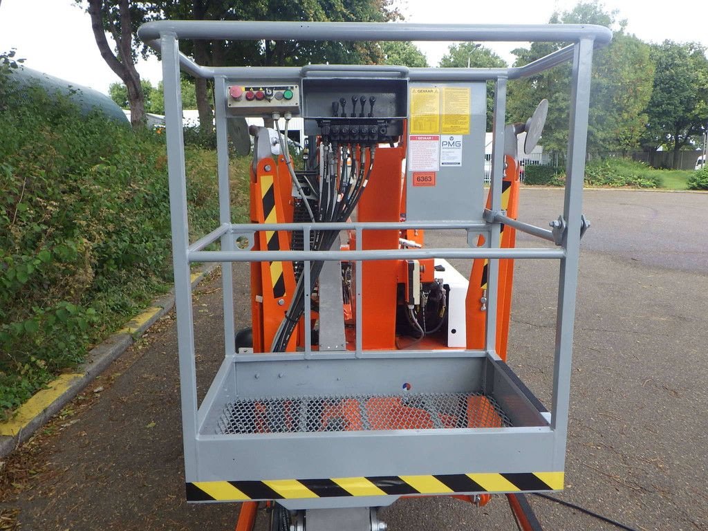 Teleskoparbeitsbühne типа Sonstige Nifty 120TAC, Gebrauchtmaschine в Antwerpen (Фотография 4)