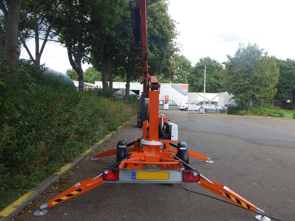 Teleskoparbeitsbühne типа Sonstige Nifty 120TAC, Gebrauchtmaschine в Antwerpen (Фотография 8)
