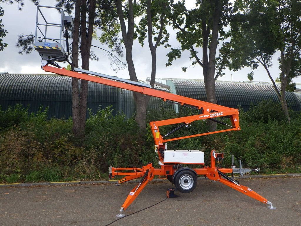 Teleskoparbeitsbühne типа Sonstige Nifty 120TAC, Gebrauchtmaschine в Antwerpen (Фотография 10)