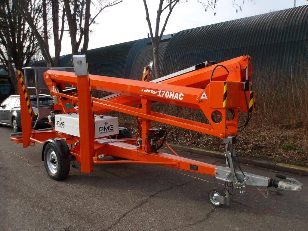Teleskoparbeitsbühne van het type Sonstige Nifty 170HAC, Gebrauchtmaschine in Antwerpen (Foto 2)