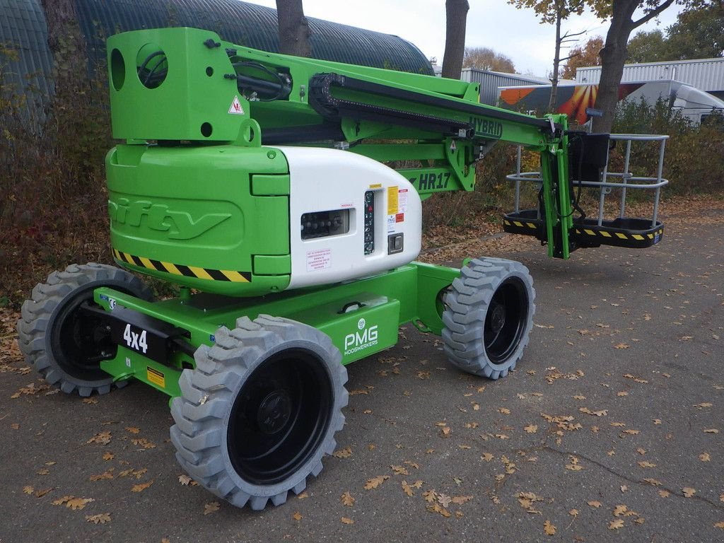 Teleskoparbeitsbühne типа Sonstige Nifty HR17HYB, Gebrauchtmaschine в Antwerpen (Фотография 2)