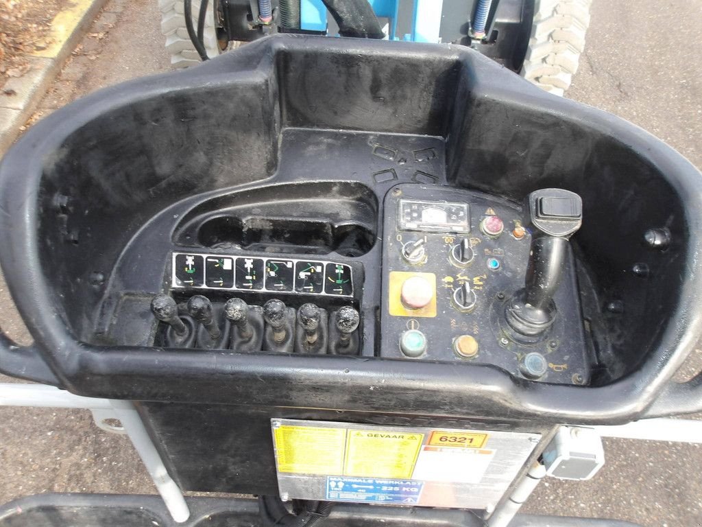 Teleskoparbeitsbühne типа Sonstige Nifty HR21HYB, Gebrauchtmaschine в Antwerpen (Фотография 5)