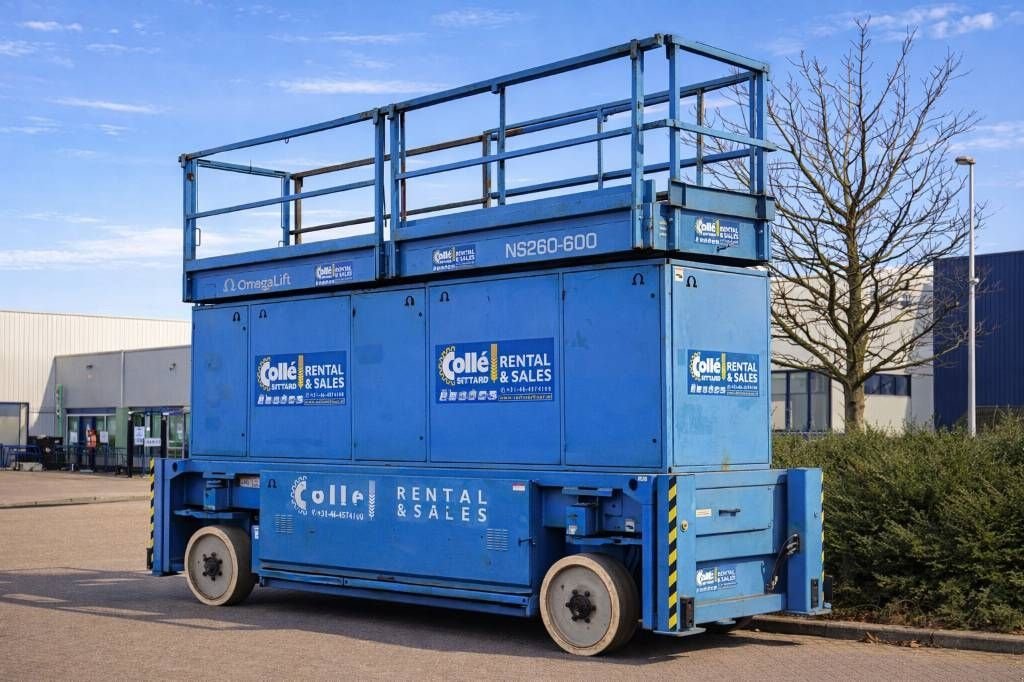 Teleskoparbeitsbühne Türe ait Sonstige Omega NS260 2007, Gebrauchtmaschine içinde Sittard (resim 4)