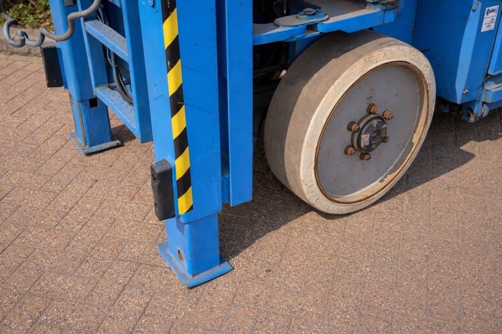 Teleskoparbeitsbühne Türe ait Sonstige Omega NS260 2007, Gebrauchtmaschine içinde Sittard (resim 5)