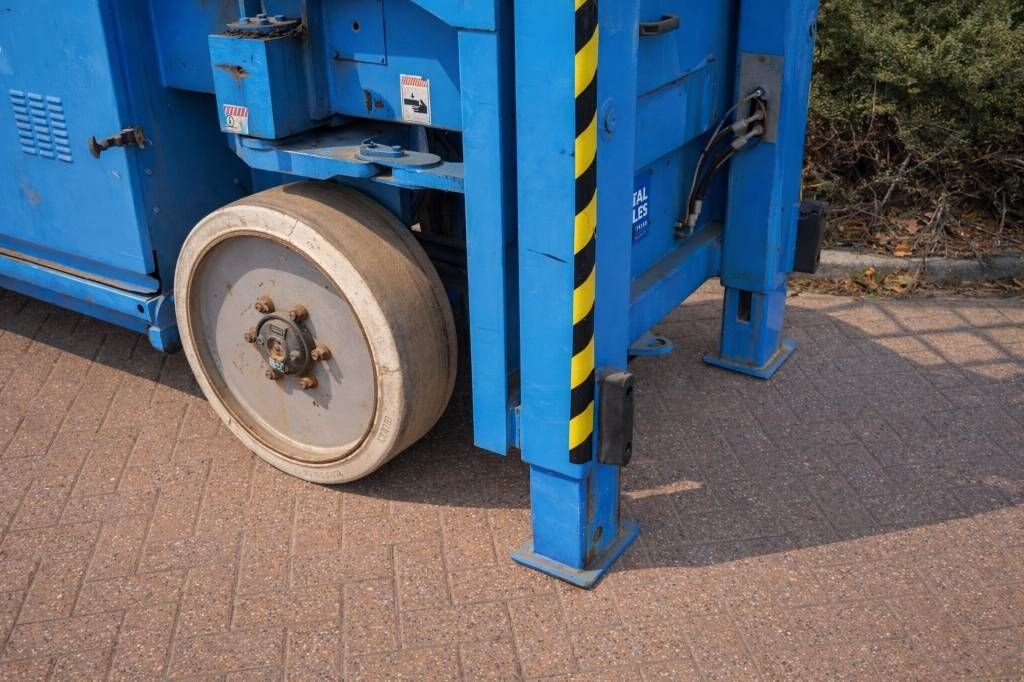 Teleskoparbeitsbühne Türe ait Sonstige Omega NS260 2007, Gebrauchtmaschine içinde Sittard (resim 6)