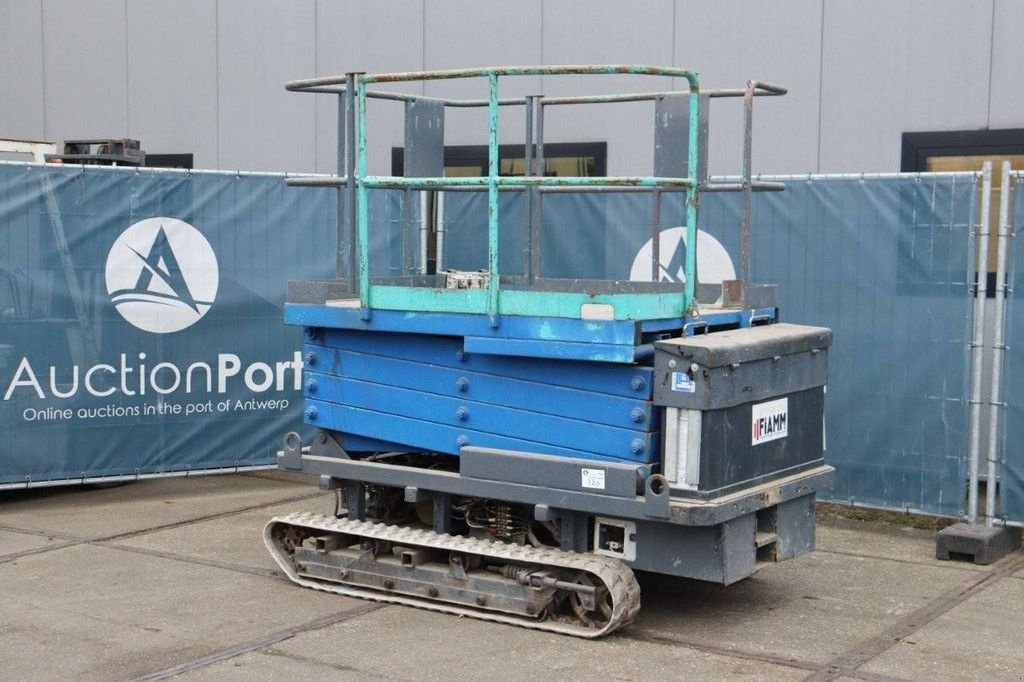 Teleskoparbeitsbühne typu Sonstige Onbekend, Gebrauchtmaschine v Antwerpen (Obrázok 3)