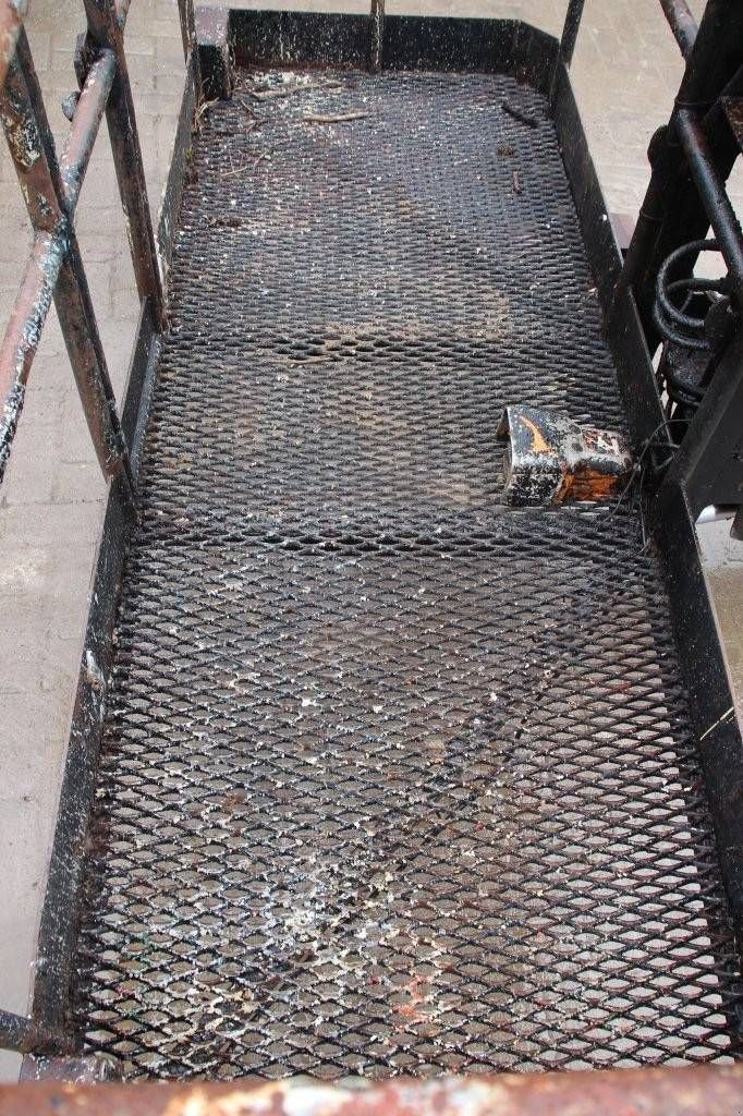 Teleskoparbeitsbühne typu Sonstige Onbekend, Gebrauchtmaschine v Antwerpen (Obrázok 11)