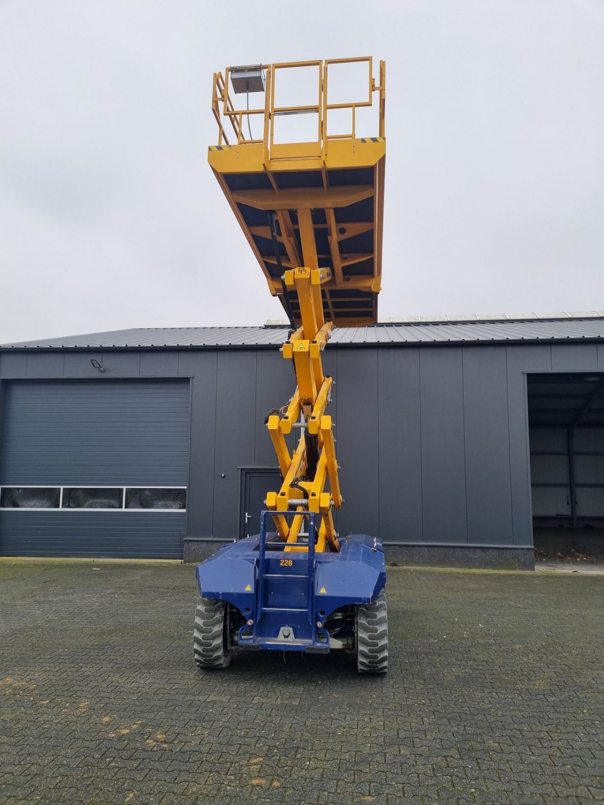 Teleskoparbeitsbühne типа Sonstige PB 131 schaarlift S131-19 4&times;4, Gebrauchtmaschine в Zwartemeer (Фотография 2)