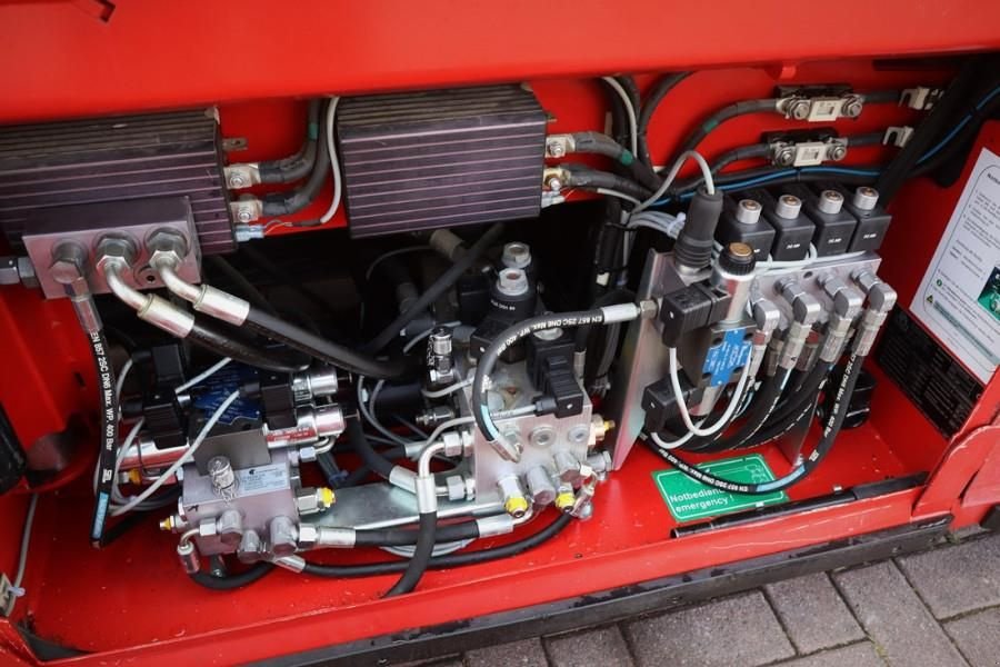 Teleskoparbeitsbühne of the type Sonstige PB Lifttechnik S225-12ES Electric, 4x2 Drive, 22.5m Working Heig, Gebrauchtmaschine in Groenlo (Picture 4)