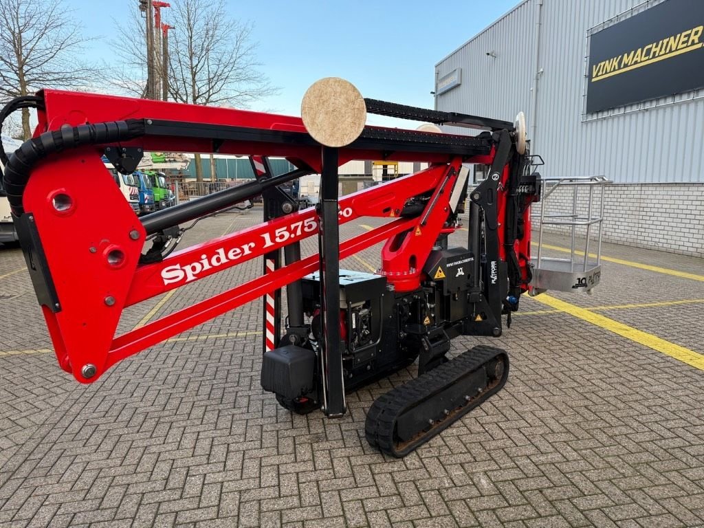 Teleskoparbeitsbühne des Typs Sonstige Platform Basket Spider 15.75 pro, Gebrauchtmaschine in WIJCHEN (Bild 3)